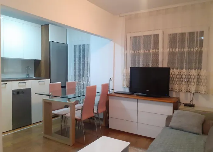 Batajnica Centar * 贝尔格莱德